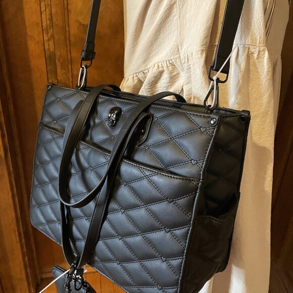 FIRM. Rare BETSEY JOHNSON Skull Tote. Matte Black Shoulder Crossbody Bag - Picture 2 of 12